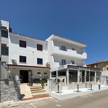 Hotel Sandalion Santa Teresa Gallura Eksteriør bilde