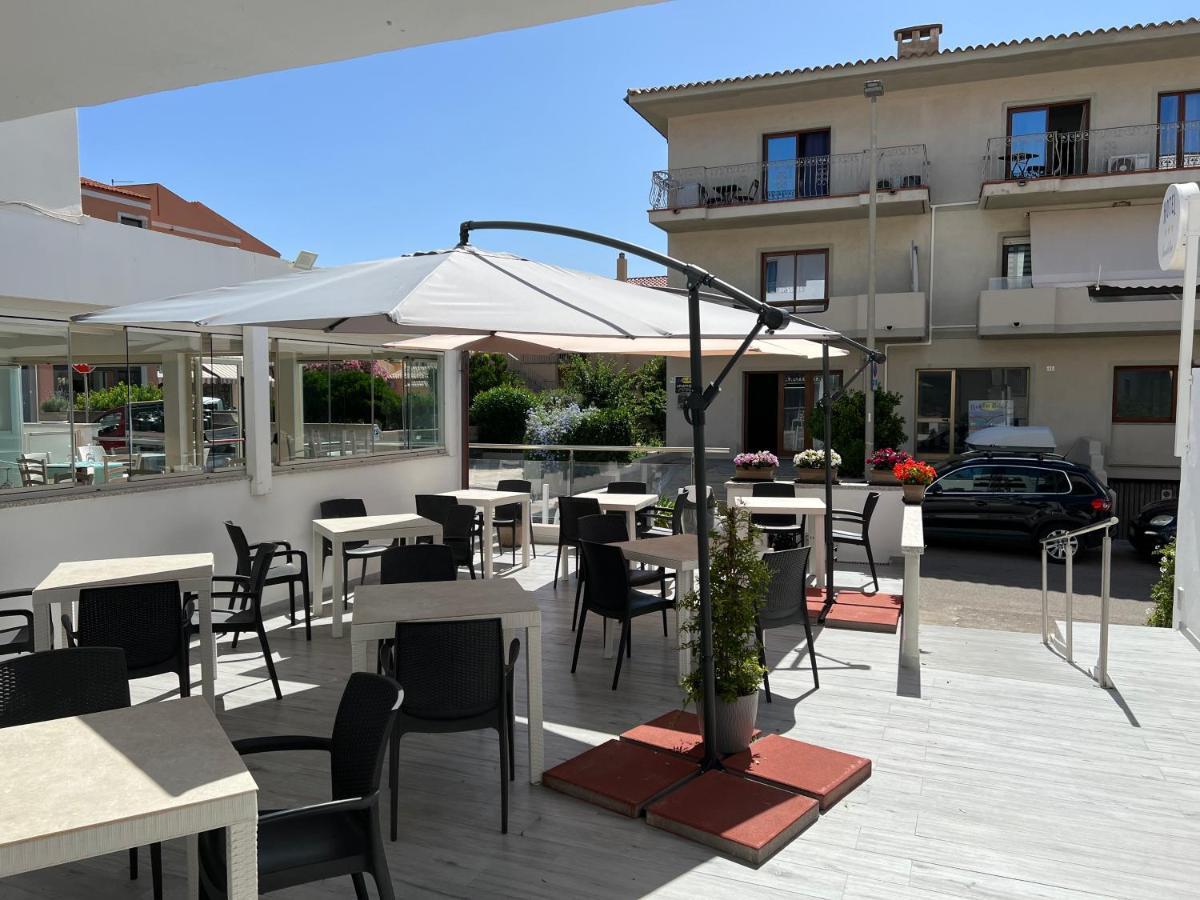 Hotel Sandalion Santa Teresa Gallura Eksteriør bilde