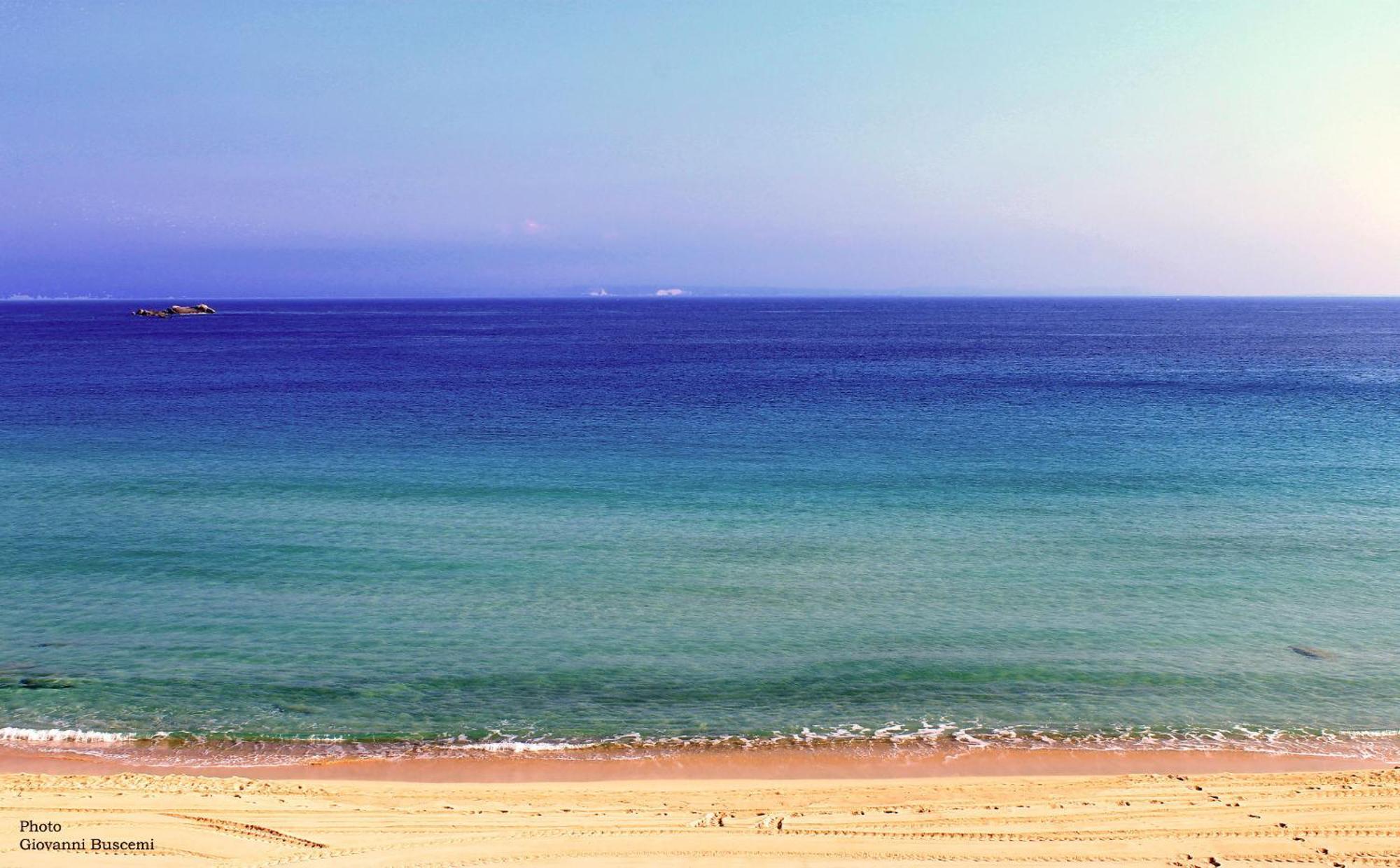 Hotel Sandalion Santa Teresa Gallura Eksteriør bilde